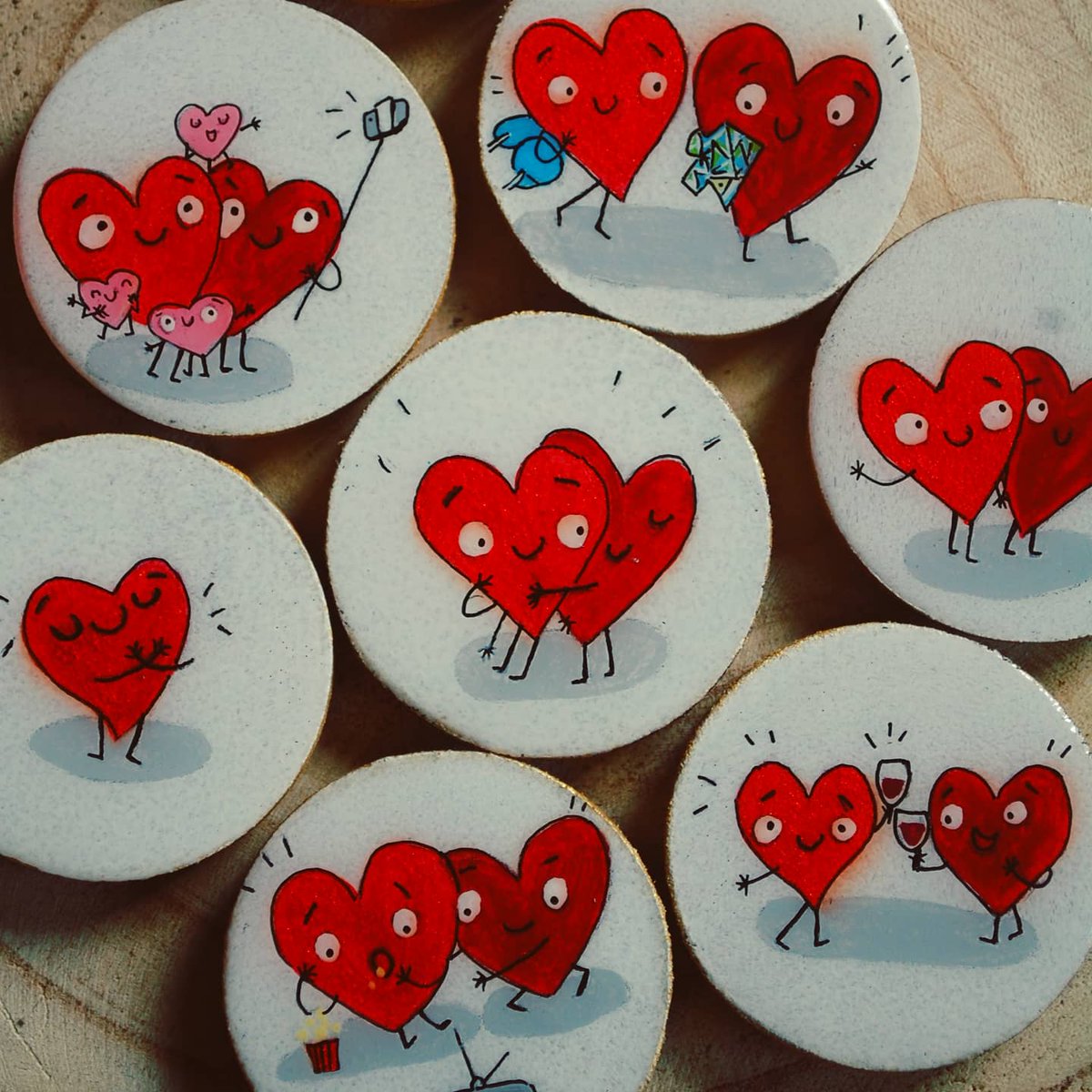 ZicoJude's tweet photo. 'LoveStuck' Magnets / Acrylic &amp; Resin on Wood / 2" × 2"

A quirky collection of miniature magnets that is sure to attract your love for them.
.
#abstractart #magnets #gifts #resinmagnets #accessories #homedecor #zicojude https://t.co/p5TYmqYNBq