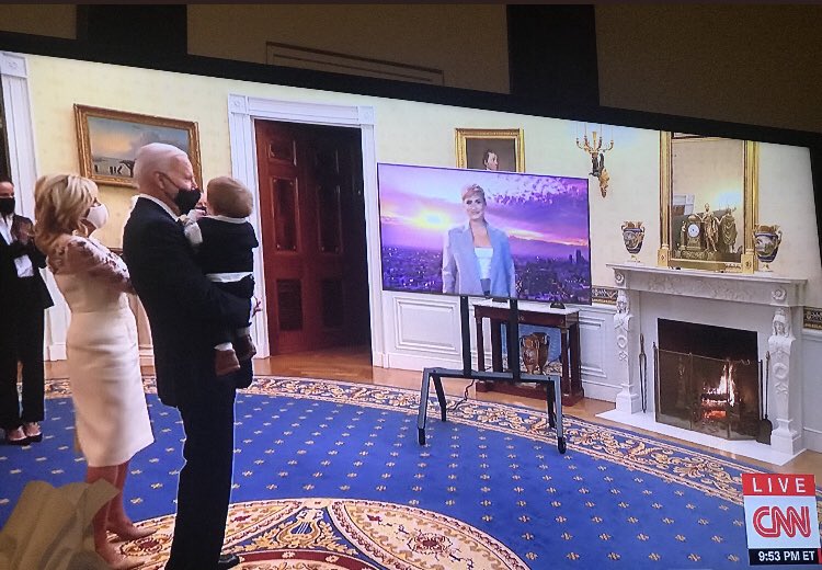 Rosaleen McMeel (@rosiemcmeel) on Twitter photo Irish owned LW Pearl Atelier embroidered First Lady Dr Jill Biden’s inauguration concert outfit for designer Gabriela Hearst. Read my interview with founder Laura Weber on <a href="/thecurrency/">The Currency</a>
Made in Manhattan: How one Irish woman’s resilience paid off thecurrency.news/articles/31349… Irish owned LW Pearl Atelier embroidered First Lady Dr Jill Biden’s inauguration concert outfit for designer Gabriela Hearst. Read my interview with founder Laura Weber on <a href="/thecurrency/">The Currency</a>
Made in Manhattan: How one Irish woman’s resilience paid off thecurrency.news/articles/31349…