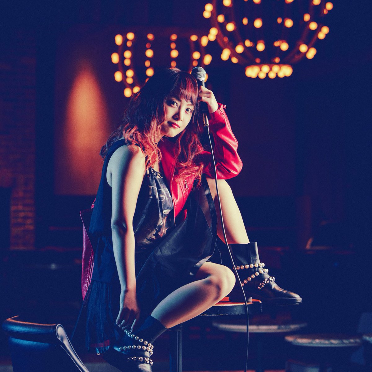 のべはん513 茉莉奈 舞台女優やりながら歌も歌いかっこいいアーティスト さんです 去年7ヶ月連続で新曲も発売して注目間違いなしの女性シンガーさんです 茉莉奈 クチナシ T Co Cu0zqa081e T Co Cdkujyalcn T Co Kxtewcomra