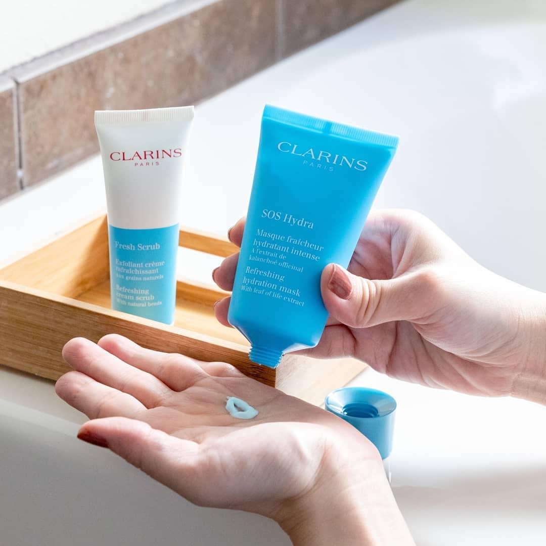 clarins_uk tweet media