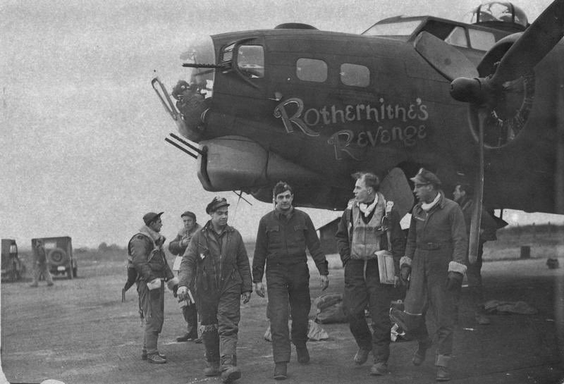 My personal favourite B-17 of the war. Rotherhithes Revenge, (because it’s my neck of the woods). A bomber of the 381st Bomb group. The plane completed over 100 missions. And was one of four paid for out of £800k raised by the people of Bermondsey and Southwark. The other......