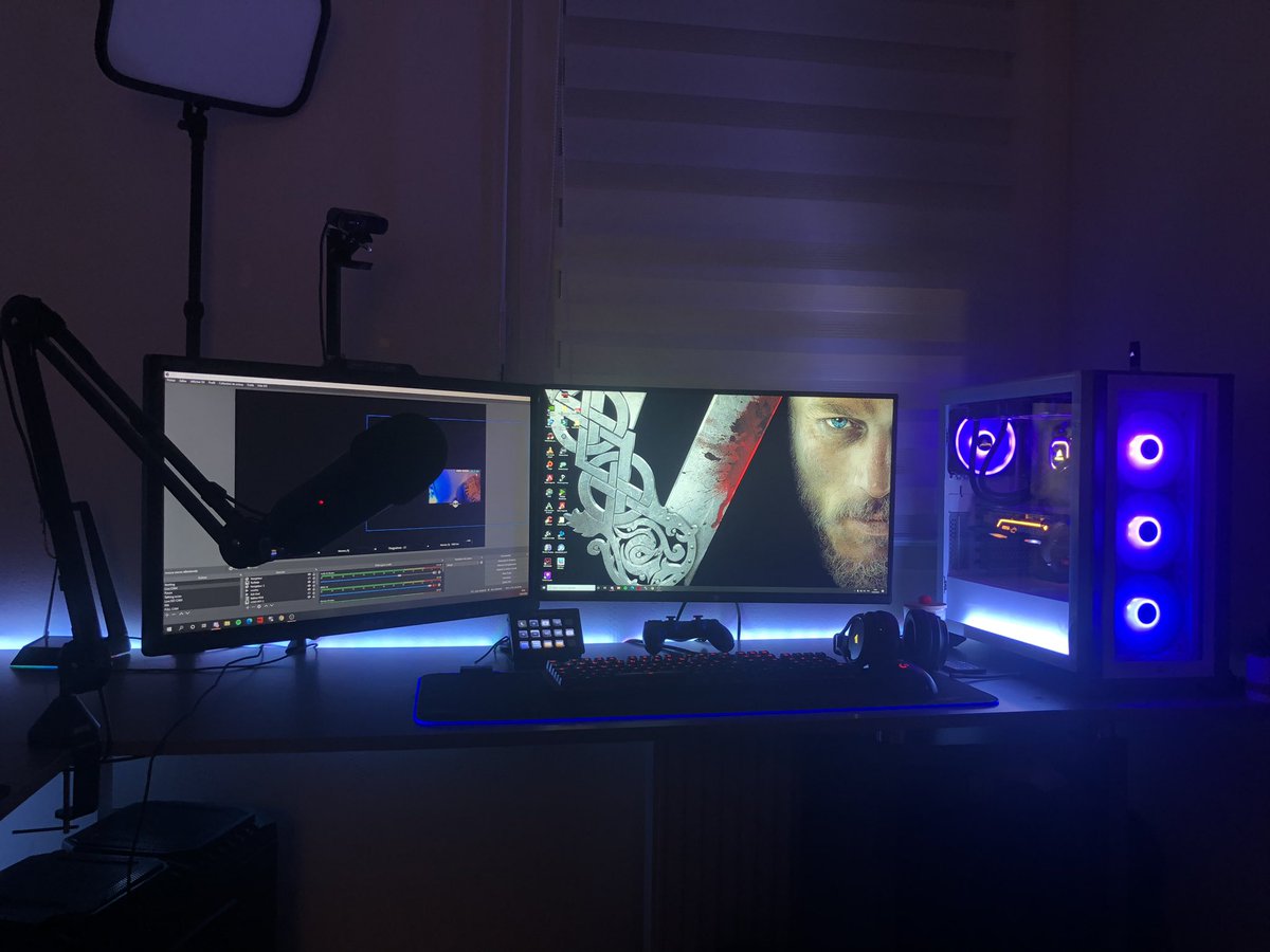 Monsta_Tv_'s tweet photo. New setup 

#streaming #GamingSetup #gamingchannel #corsair #elgato #blueyeti https://t.co/W1xLi7WIVX