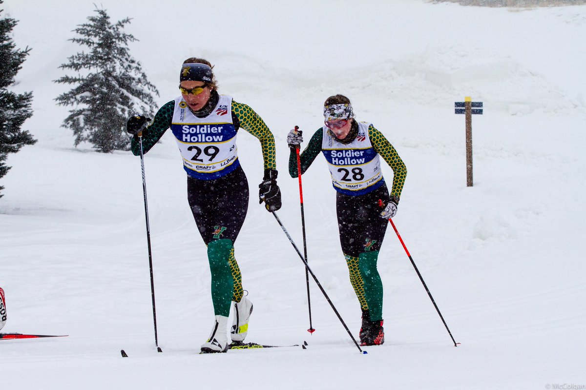evelinasutro's tweet photo. Team work is dream work #thisisvermont @UVMSkiing @UVMathletics https://t.co/0QJbBIP4qB