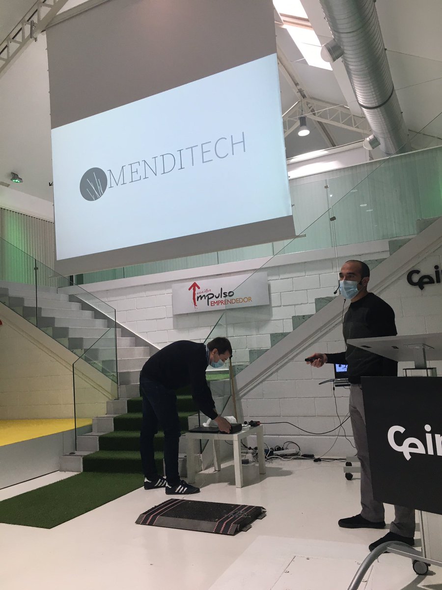 Sensores fibra óptica de bajo coste para medir diferentes parámetros vehículos. Investigadores <a href="/UNavarra/">UPNA - Universidad</a> presentan proyecto #Menditech
De la idea de negocio tecnológica a empresa. #ImpulsoEmprendedor <a href="/ceinnavarra/">ceinnavarra</a>