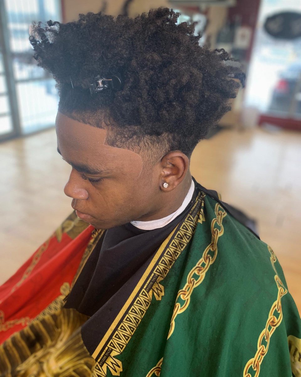 mike_fomby's tweet photo. • “LockInWithMe!” It’s more than a haircut, it’s a mindset!
- TEXT/CALL/DM FOR OPENINGS.
📲❕💈
#LockInWithMe L.L.C.
#🔒INWITHME
#MikeTheBarber https://t.co/Rq7xgpKbgu