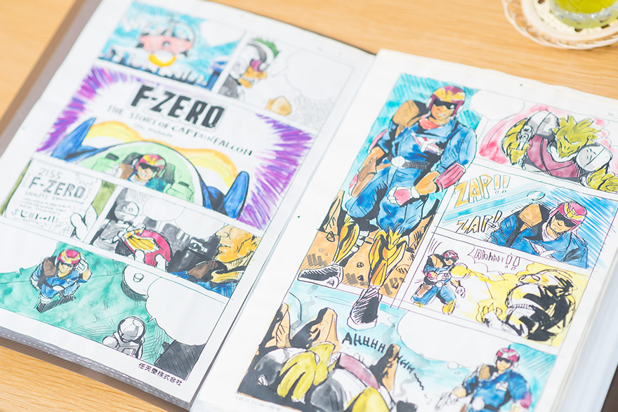 Takaya Imamura drew a draft of the short comic featured in the manual of F-Zero (left pic). Valiant Comics created the final version of the comics as well as the cover art of the Japanese version. http://jimshooter.com/2012/02/made-to-order.html/