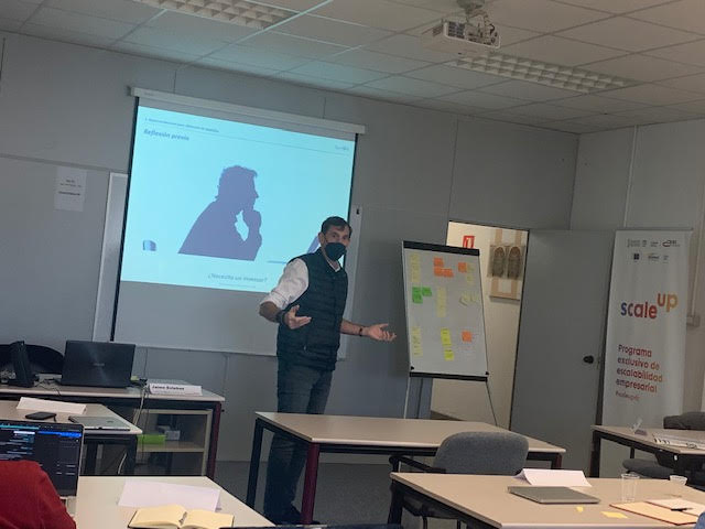 "Un inversor sirve para catalizar el proceso, este el objetivo de involucrar a un inversor en el momento inicial" <a href="/jestebancid/">Jaime Esteban</a> <a href="/SpeedoutA/">SpeedOut Advisory</a> #scaleupvlc