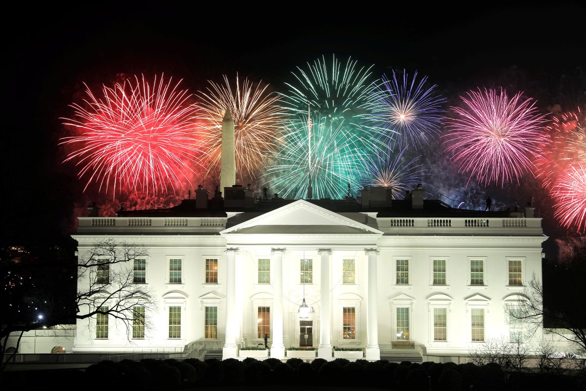 Fireworks rise above the White House after the inauguration of President Biden on Wednesday night.⁠
⁠
📷 Andrew Kelly / Reuters