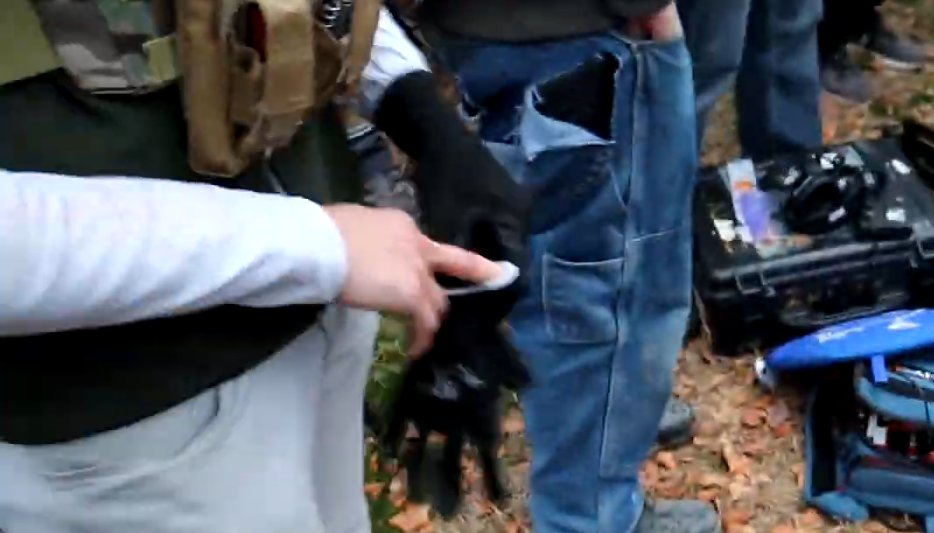 individual4 tweet media