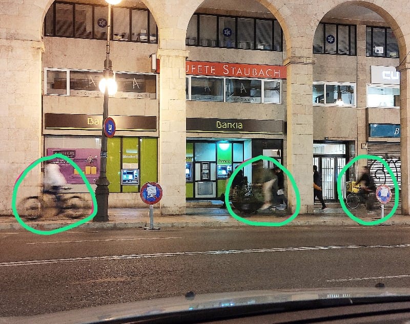 RecuperaBalears's tweet photo. #Palma #JaimeIII #JaumeIII  🛴🚴
¿Palma 30? ¿Prohibir #coches? ¿Respeta, convive? 🤔🧐 Nos siguen denunciando gran cantidad de #vehículos de movilidad personal que van por aceras entre viandantes con total impunidad. @PalmaBarrios_ @AzotePalma @ajuntpalma @policiadepalma https://t.co/3tutMTNn0L