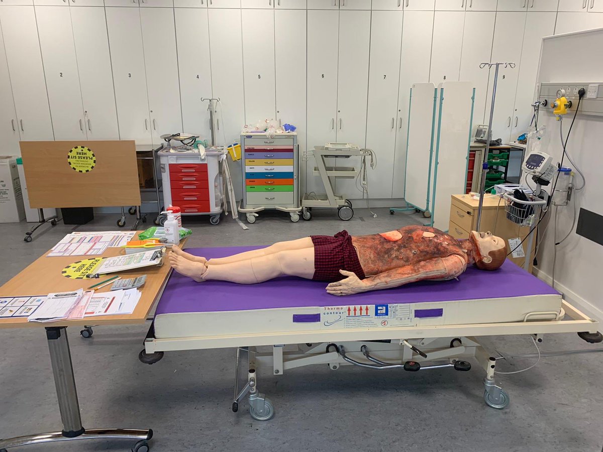 alan_hussey's tweet photo. Great setup today for Burn SIM for Final Med. Well done ⁦@BronReid_⁩ and ⁦@IrishCAPSS⁩. ⁦@SurgeryNUIG⁩ ⁦@PRISA_info⁩ https://t.co/hBiFPwy1sj
