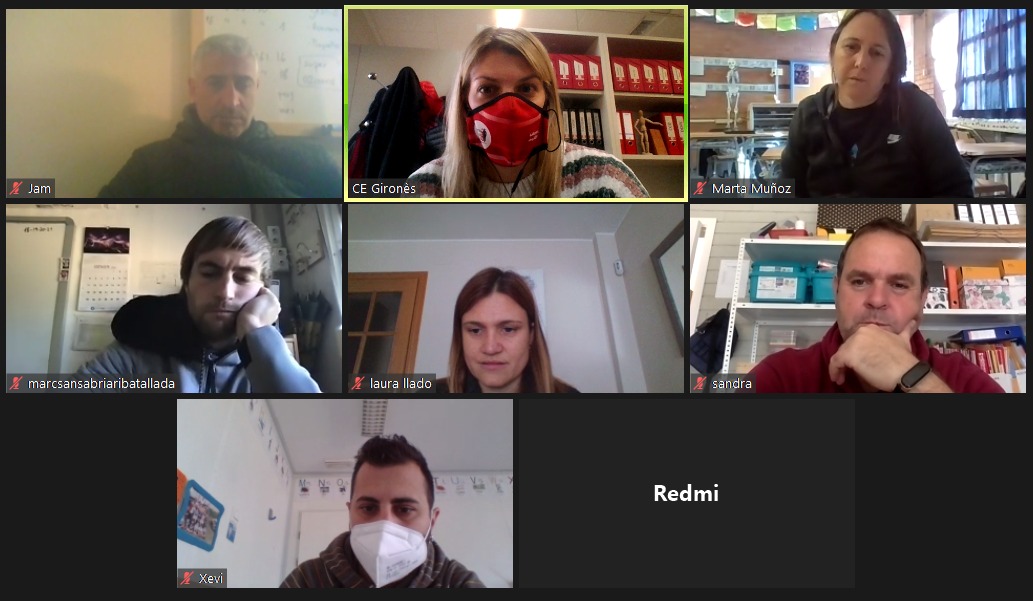cegirones's tweet photo. Setmana de reunions amb l'#equip de #mestres d'#EducacióFísica de #Salt, #GironèsSud i #GironèsNord treballant en la pròxima edició del #Rodajoc 🌍
Gràcies per la vostra implicació! 💚💪
#treballantenequip #mestresimplicats #reinventantnos #jocsdelmón #esportescolar #ceg20_21 https://t.co/SEUQc14UYW