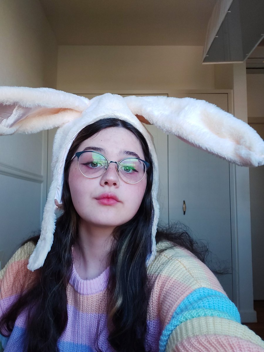 ayadotnet's tweet photo. these r lowkey uglee but 😭.. #aya https://t.co/mIir5Xk5bl