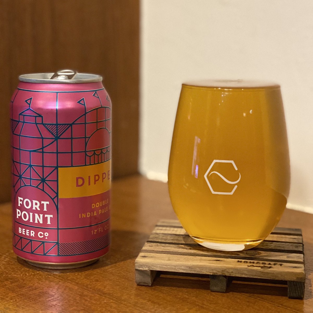 k97025's tweet photo. #craftbeer
#FORTPOINTbeer
#DoubleIPA
#DIPPER https://t.co/3BpOd3AofY