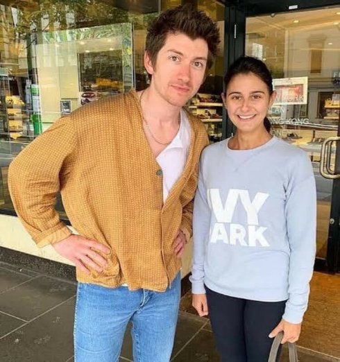 Alex turner as kettles  an important thread 