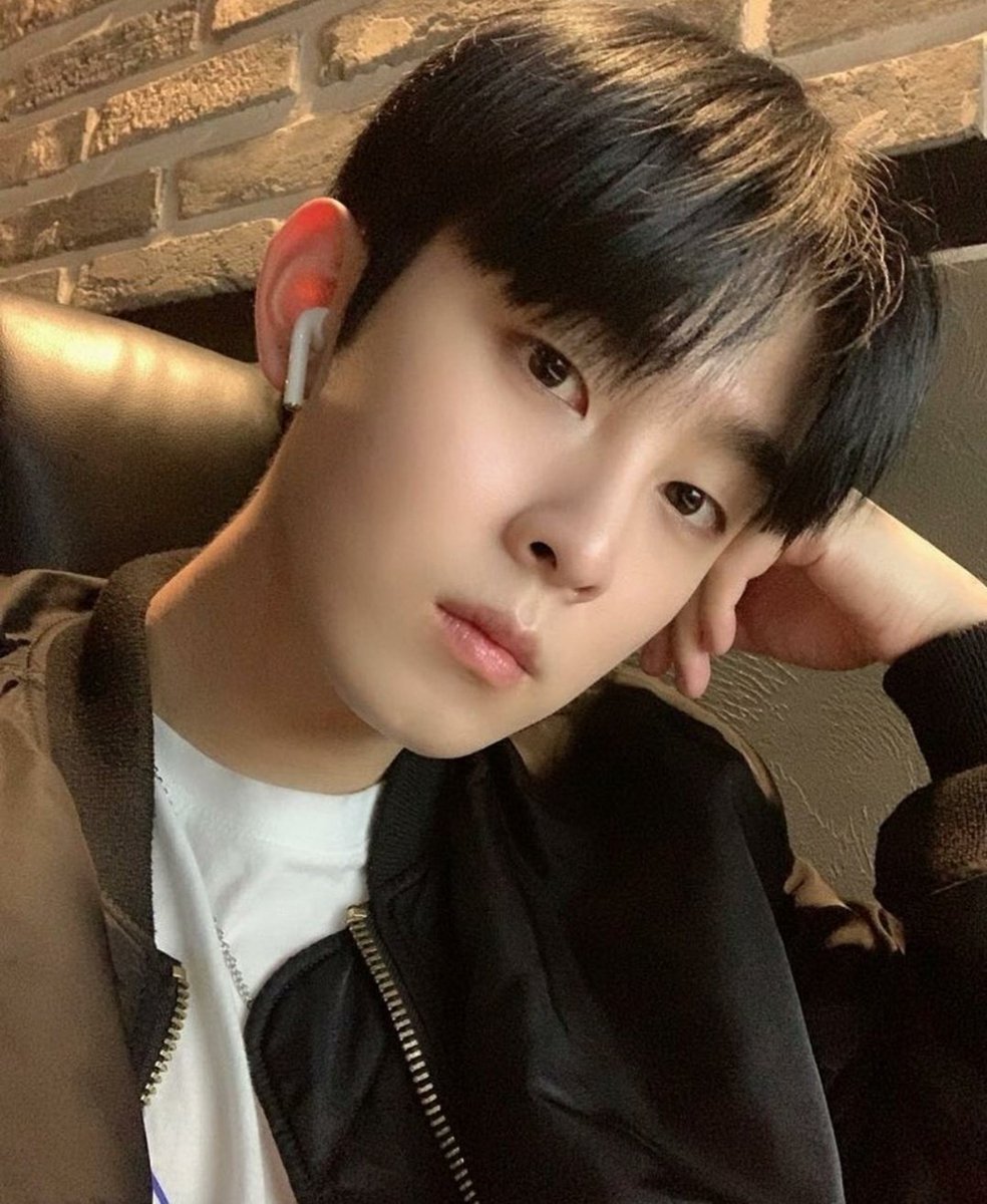 77. WON HYUNSIK.I have seen various information about the company he is a traineein, but he’s still being a trainee.Instagram → hs_won97