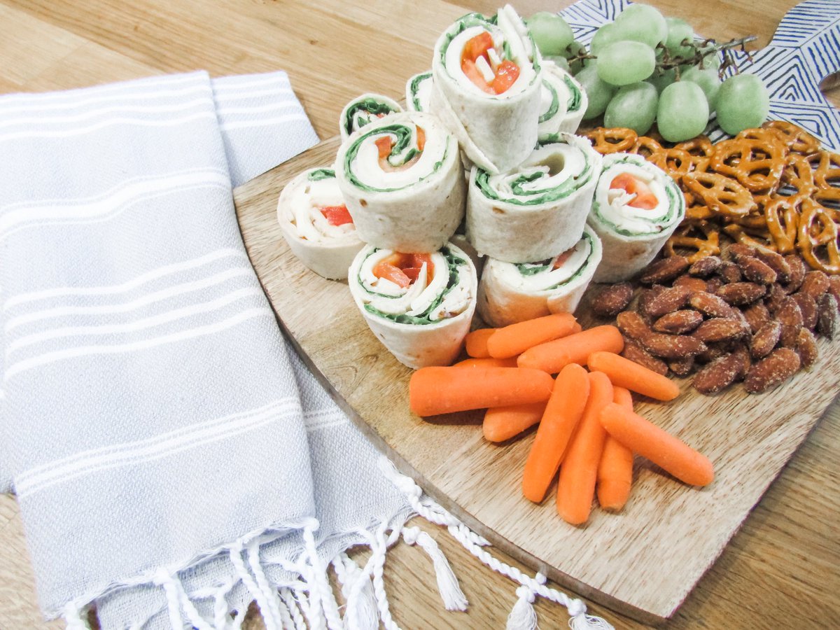 curlyqscounter's tweet photo. #ad Easy lunch! I ordered through the Shop Now @albertsons app and it was ready for me within an hour. I put this little board together in under 10 min. Kretschmar® Deli Meat and Cheeses have amazing quality, taste and freshness the whole family will enjoy.
Shop Kretschmar® https://t.co/UXmYhHPwkH