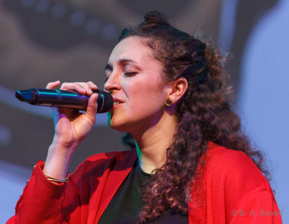 BarrySavell's tweet photo. @BradfordRoots 
This is Samantha Lindo fronting the The Homegrown Collective on the main stage at Bradford Roots Music Festival in 2018.
#MyBradfordRoots https://t.co/ZVWs7bVQ8L
