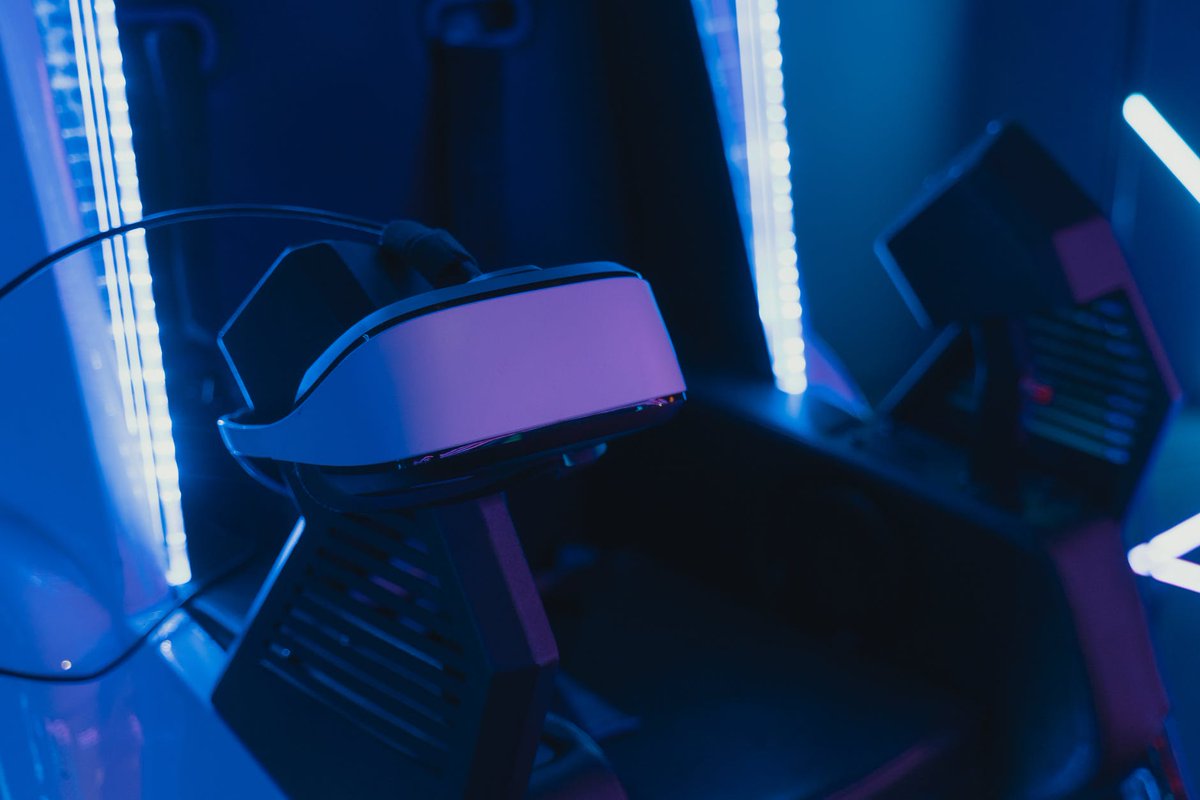 album_virtual's tweet photo. Have you ever thought about the legacy you will leave behind? We offer you a chance to preserve that legacy in virtual reality.
.
.
.
#virtualreality #legacy #lifebio https://t.co/JdBs4JCOof