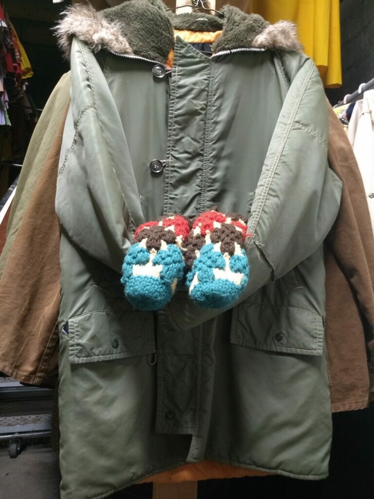 Look who came to our Rummage Sale! #rentthislook #BernieSanders #berniesmittens #rental #costumes #staywarmlikebernie #Berniememes #berniemittens #berniesitting