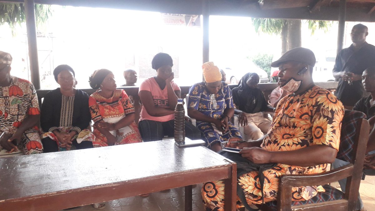Ganimovement's tweet photo. 1. Yesterday 19-01-2021 Ward 3 (Iyekhei/Igbei) Auchi visited the Digital caretaker Chairman of Etsako West APC , Alhaji Akokhia to further reassure him of Our support for POI/GANI VICTORY and prayers , https://t.co/MUnXkfDoxC