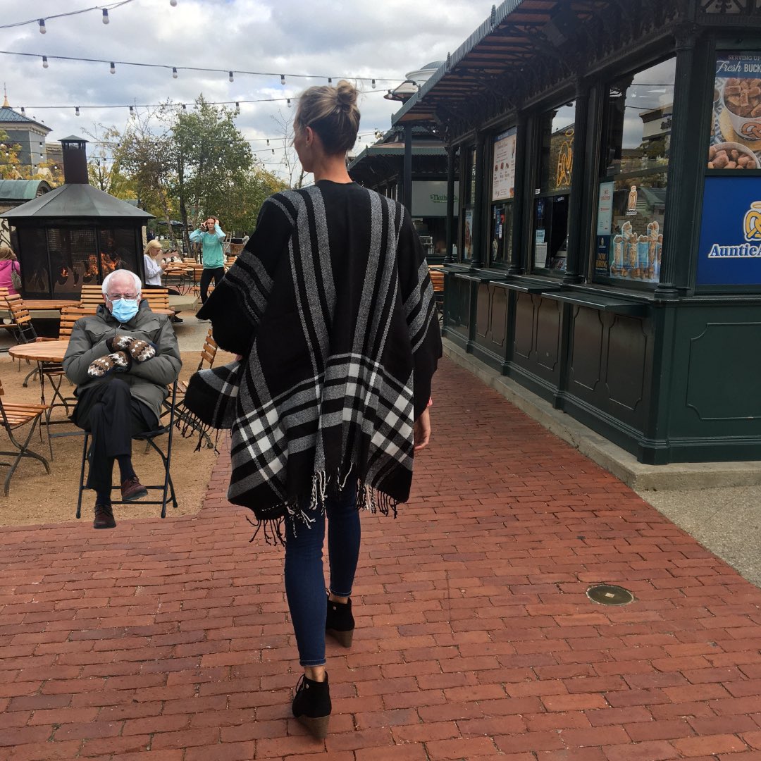 Rachel Crooks tweet media