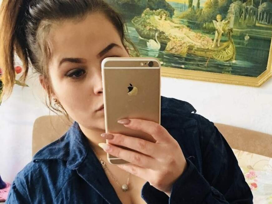 Heute stellen wir euch die 27 Jahre junge Mira von Scout69 vor! Du kannst jetzt direkt und kostenlos auf ihren Profil mit ihr in Kontakt treten:
Zum Profil von Mira: bit.ly/31YYWDE