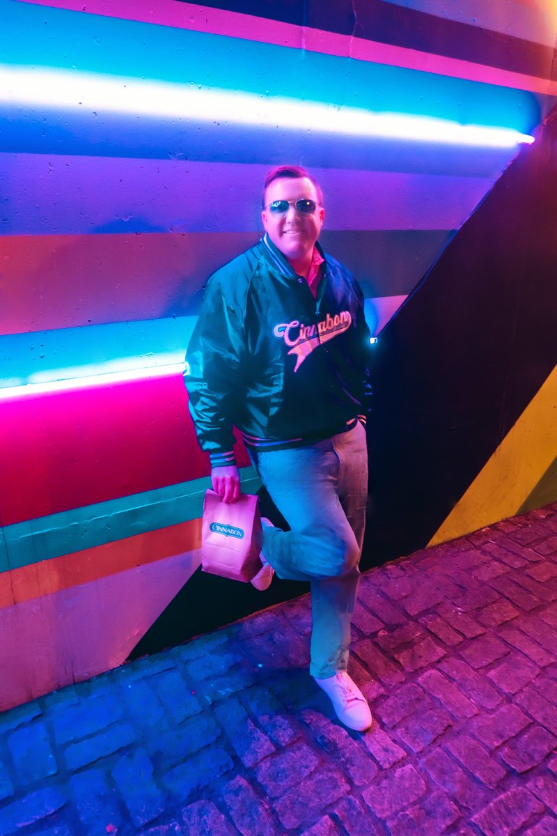 Disn3yDude's tweet photo. So @Cinnabon sent me this RAD jacket and I just had to do a mini photoshoot. Fun fact: the first Cinnabon opened in 1985. (Please sponsor me) 👓 

#CINFLUENCED #LIFENEEDSFROSTING
(Tweet 1 of 2) https://t.co/AcN5xUoPuK