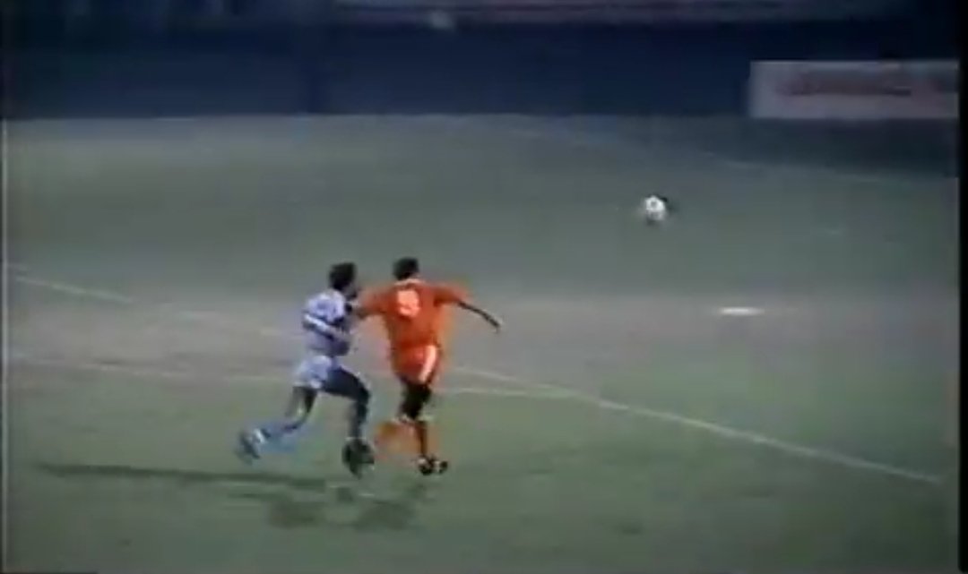 FootyArchives1's tweet image. 🎬 22 January 1991 - Halifax Town v Blackpool in Leyland Daf Cup action at The Shay.  CLICK HERE: youtu.be/nW9z1YiwUXk || #UTMP #htfc || @gaz74bfc @terminallytang1 @dannysmith1980 @jorich21 @chriswhetton