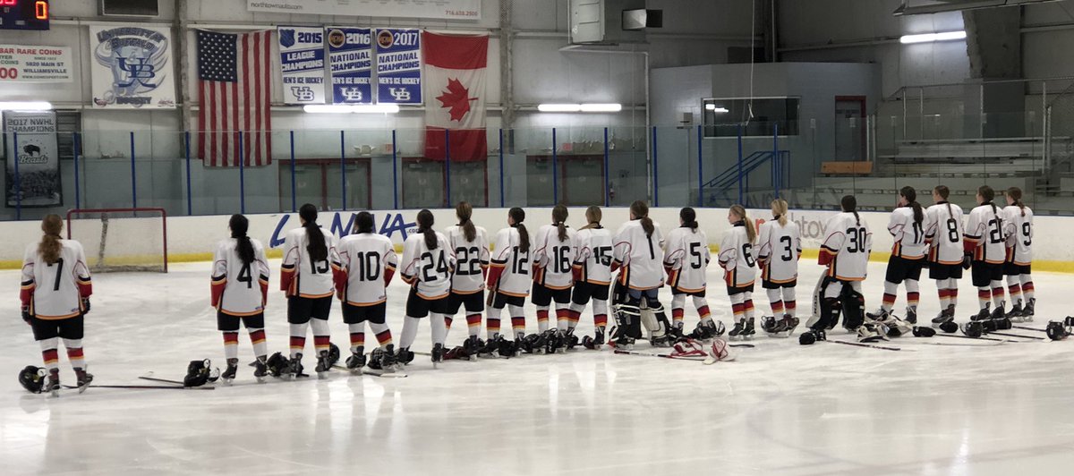 CASHgirlshockey's tweet photo. Throwback Thursday to last season, Federation quarter finals against Williamsville. We miss hockey #LetThemPlay #CASHisReady @WNYGirlsHockey https://t.co/d7Oq9MgTiB