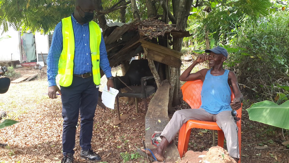 EdoNewmap's tweet photo. Photo moments from the Environmental and Social Management Plan (ESMP) compliance audit of Edo State Nigeria Erosion and Watershed Management Project (NEWMAP) sites of Ekehuan and Urora. https://t.co/OwG2CdLs21