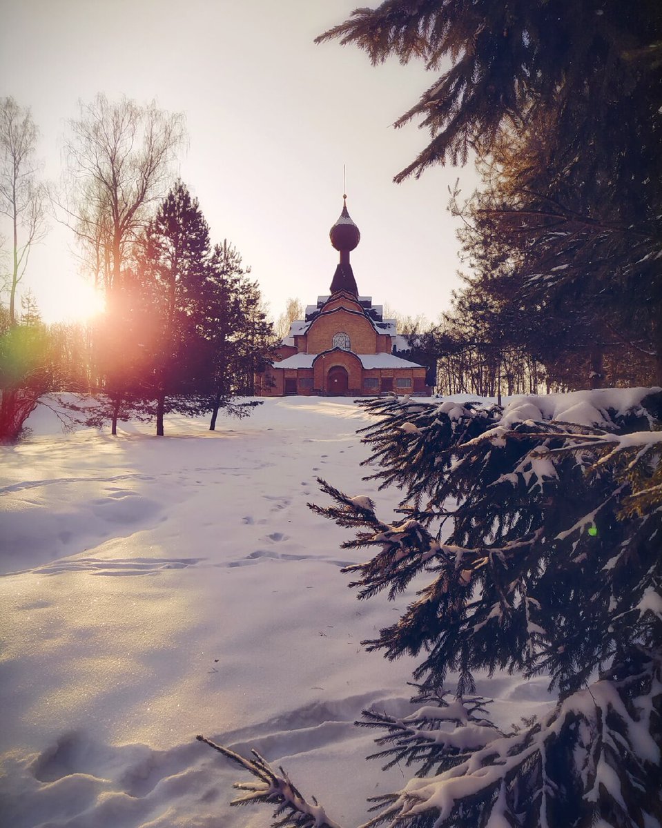 Krasoti_Rossii's tweet photo. Зимняя прогулка во Флёново
#КрасотыРоссии #Красоты_России #Россия https://t.co/2WGTchYbEy