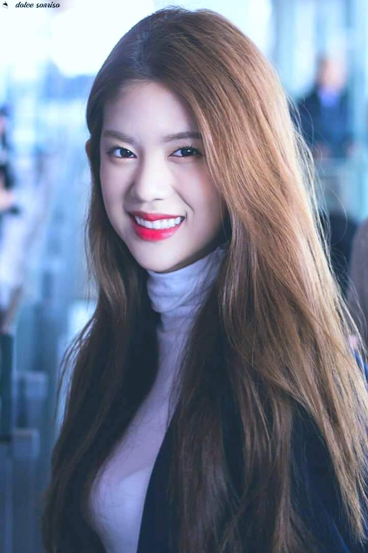 daisy_poutylips's tweet photo. #HappyDaisyDay
Happy Birthday my baby Yu Jung Ahn🎉💖 https://t.co/c0Zy3CpjP6