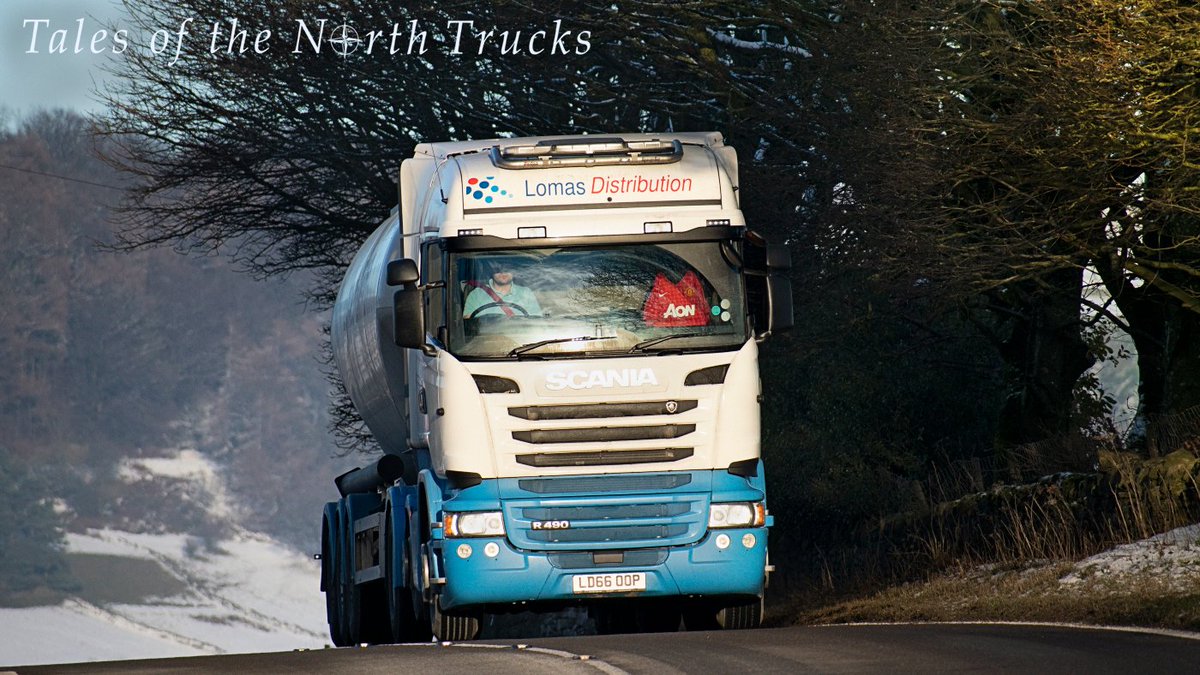 northtrucktales's tweet photo. A truck for all seasons...even if they come at you all in one day. @ScaniaUK #scaniatruck #tanker #bulkpowder #LomasDistribution #hopevalley #PeakDistrict #truckphoto https://t.co/lGnrO5fSvL