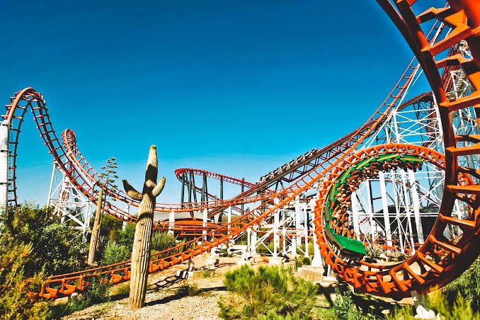 Anyways, the Krok Brothers are actually popular for something else, they are the owners of Gold Reef City and Casino in Johannesburg. You know that big amusement park that’s likely to leave you dizzy or screaming like a child. Mike’s proposal somehow found its way to these guys.