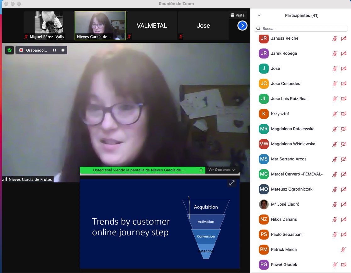 #COVID has brought up some market niches for #digital #entrepreneurs that need digital services and have a low level of digital competence. How to find a responsible answer? <a href="/Nieves_Gdf/">Nieves</a> at ⁦<a href="/DigiGrent/">DIGI - GRENT</a>⁩ webinar!