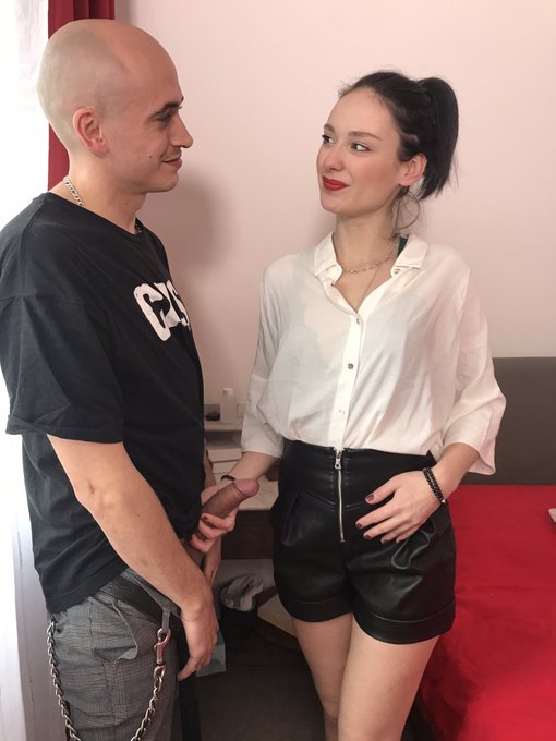 Alice et Tiago  Couple tr&egrave;s coquin de Toulouse  Confession de couple pour le magazine union https://t<a href="/tag/jardinier"class="tags"><span>#jardinier</span></a>