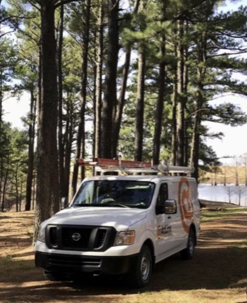 AtlinkServices's tweet photo. Oh the places we go and the sights we see!
Our AtLink Services technicians connect and serve a vast and diverse Oklahoma landscape!
#AtLinkServices #Keepingyouconnected #RuralOklahoma #Oklahoma
#Broadband #OklahomaDayTrip https://t.co/lI7tnNp7uL