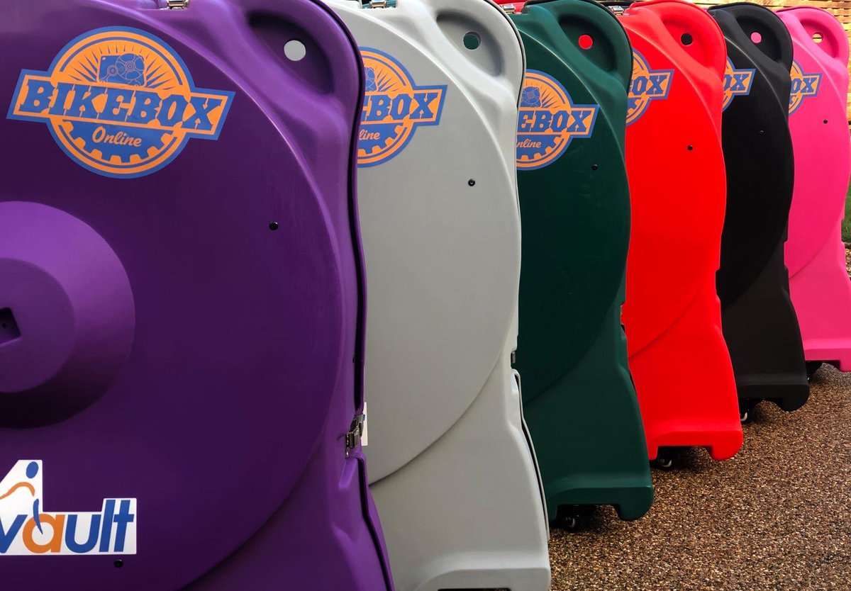 Bike Boxes lined up and looking smart.. ready for today’s photo shoot 😀 #bikeboxonline #photoshoot