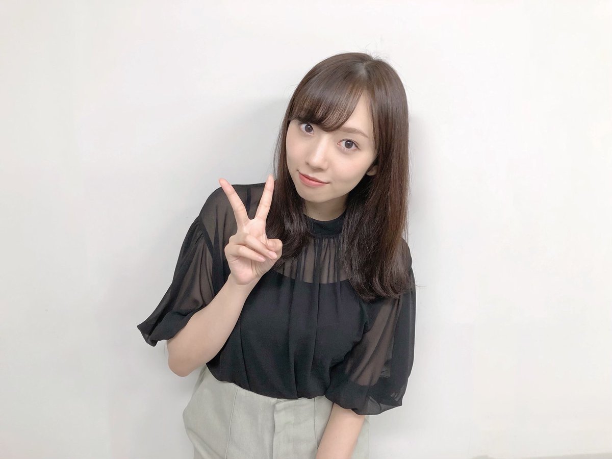 idol46love's tweet photo. 🎉新内眞衣生誕祭🎂

㊗️29歳👏

素敵な1年になりますように...
これからも坂を登り続けて...

#新内眞衣生誕祭 
#乃木坂46 https://t.co/uPIe1DdDx0