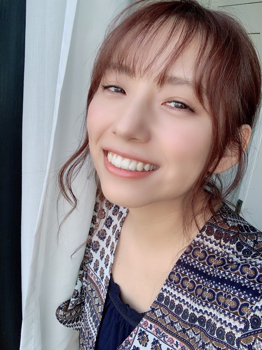 idol46love's tweet photo. 🎉新内眞衣生誕祭🎂

㊗️29歳👏

素敵な1年になりますように...
これからも坂を登り続けて...

#新内眞衣生誕祭 
#乃木坂46 https://t.co/uPIe1DdDx0
