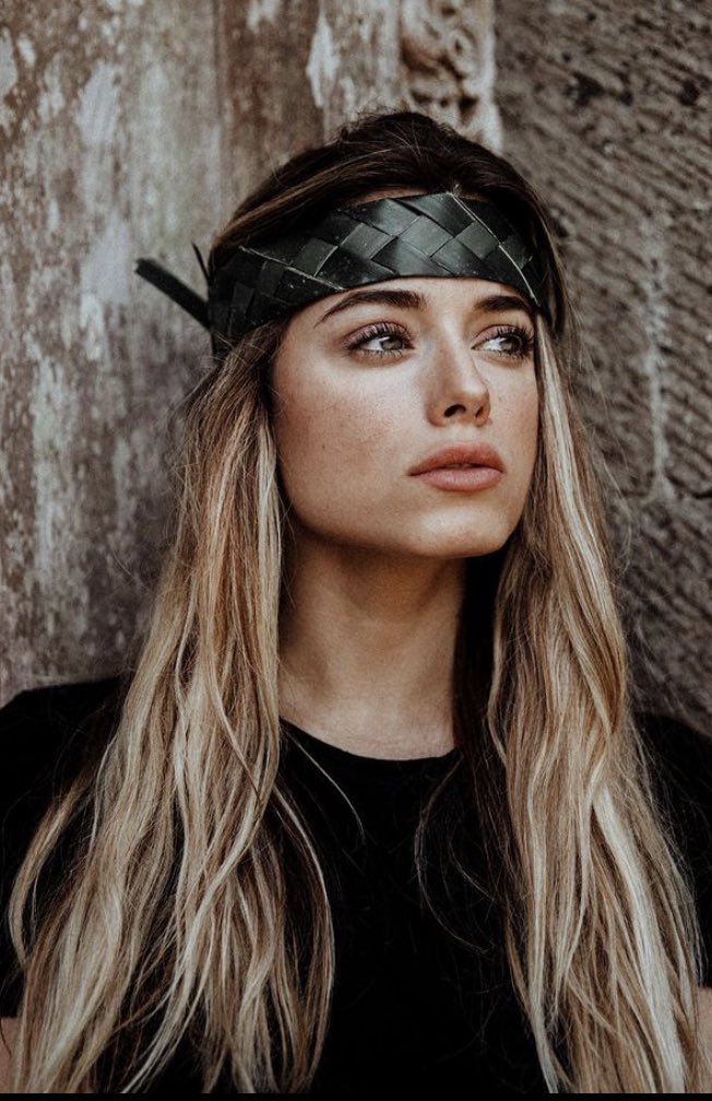 festimagames's tweet photo. Hello! Today is Carla’s birthday, she our CEO, game and level designer🌼 Happy Birthday👑@ItsCarlaDoyle https://t.co/6loFLPtiuB