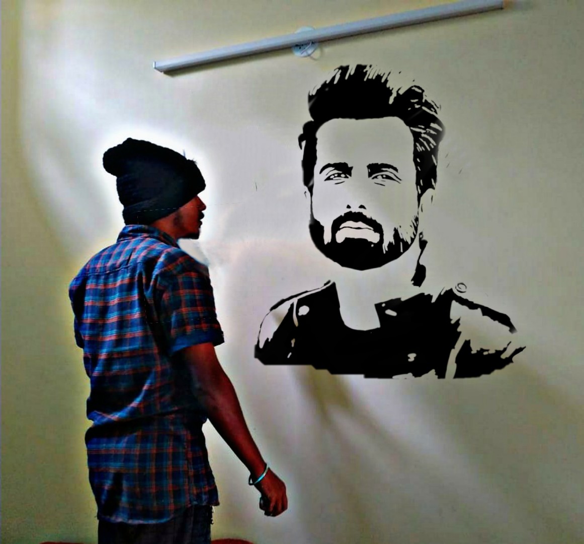 Pooriarts2's tweet photo. My boss ❤️ @SonuSood sir 
Wall DESIGN 🖌️🖌️🖌️  
@FcSonuSood @sonusoodharish 
#SonuSoodRealHero #SonuSood https://t.co/XxbeaaBKJA