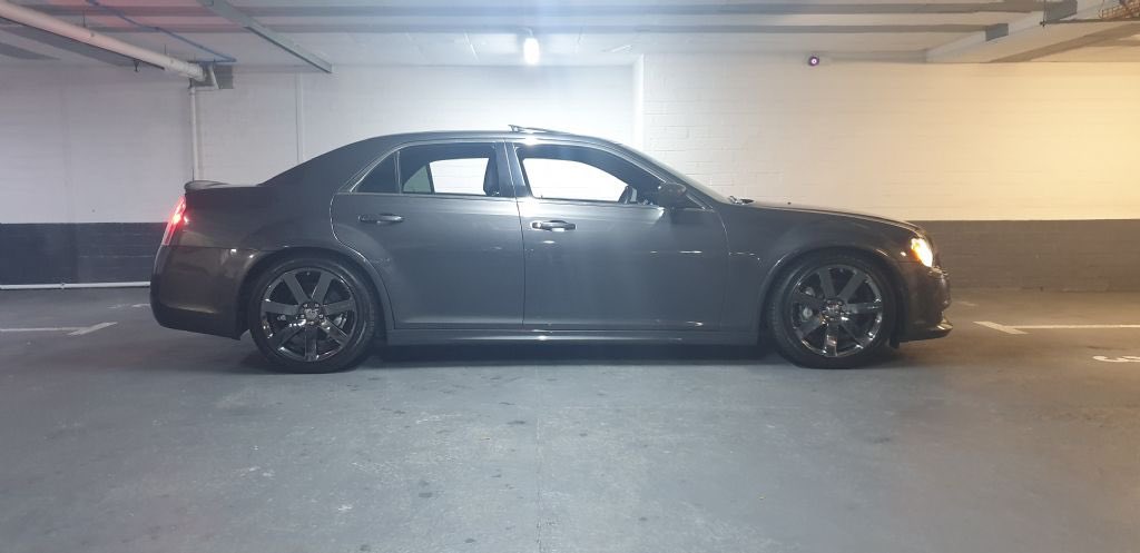KingOfMopar1's tweet photo. The Almighty 300 SRT-8 🥵🥵🥵
#Chrysler #300style #Hemi #KingofMopar https://t.co/eayZPSa2VX
