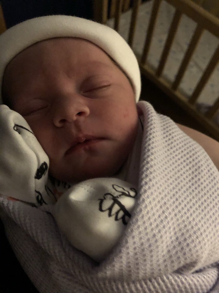 itsMauds's tweet photo. My perfect Granddaughter Sienna. So in love with her and super proud of my daughter for doing so well 💖💜💙❤️💚 https://t.co/LV9OUag3RM