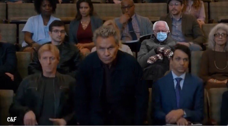 Bernie Sanders memes are giving me life (A thread)