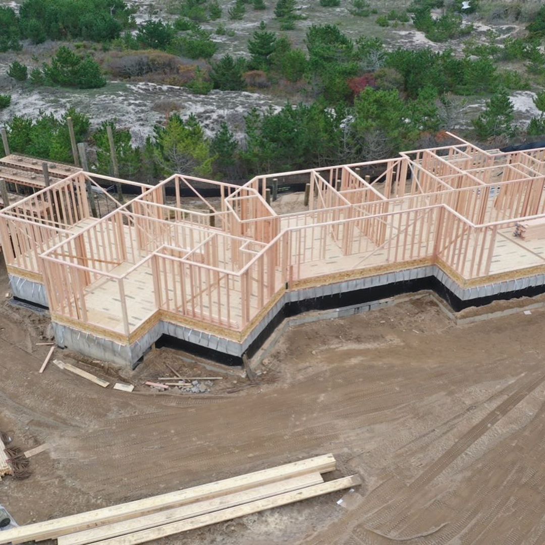 cihinc's tweet photo. Walls are going up! #HamptonsRealEstate #Hamptons #Longislandrealestate #NYRealestate #DreamHouse #Longisland #Housegoals #Luxury #Luxuryrealestate #Luxuryliving #officefurniture #constructionindustry #furniture #interiordesign #design #homedecor #interior #home #decor #interiors https://t.co/UQQac6wstL