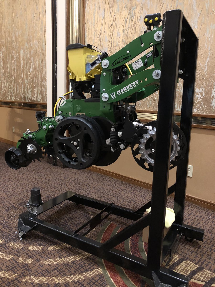 KarenPfautsch's tweet photo. Today at #PPWinterConference I am gaining a new appreciation for ag engineers after seeing the innovative way they’re solving problems that most may not even know exist — all for the benefit of the #farmer. 👍@PrecisionPlant https://t.co/P00yWAEpaP