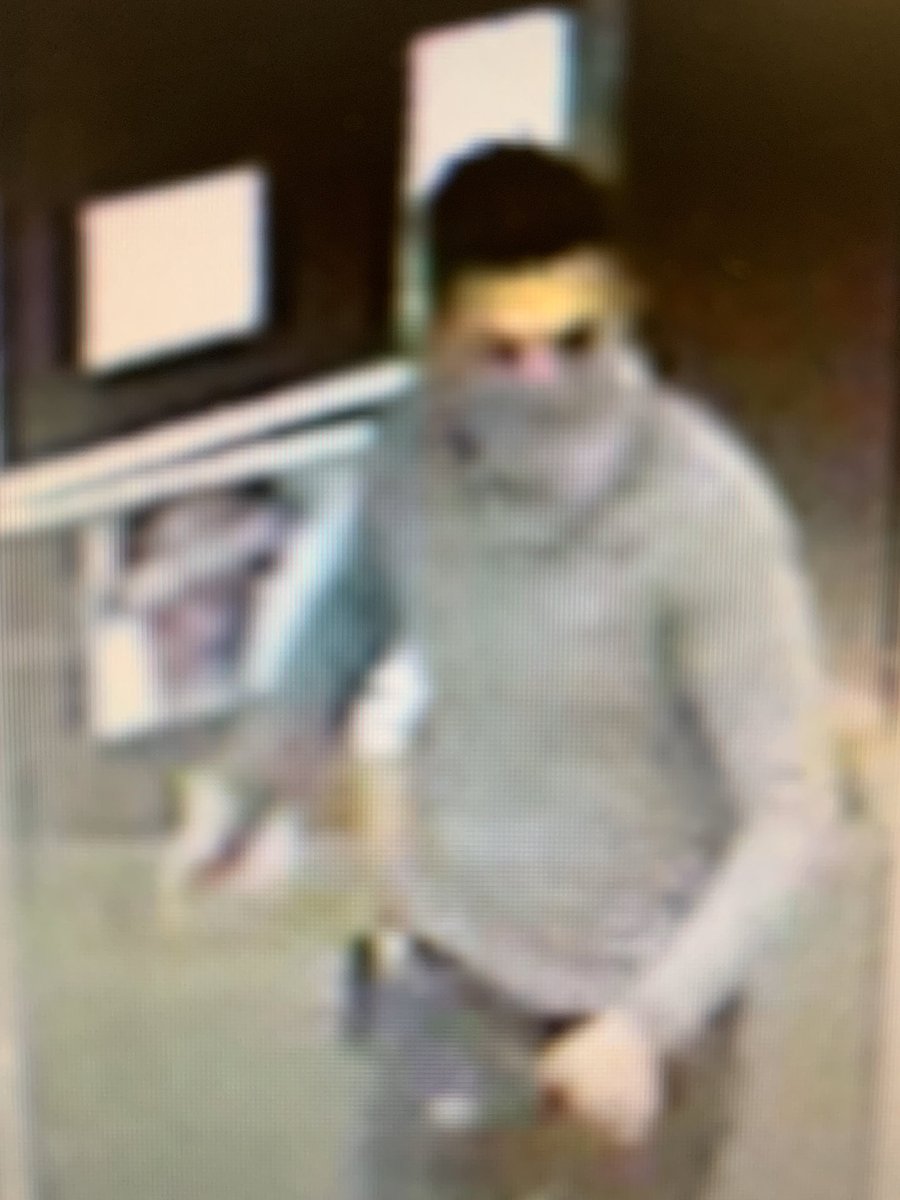 TPD_Robbery's tweet photo. Robbery and stabbing:
On 1/20/21 at 3:30 am, The pictured suspects enters the Quik Mart, 8494 E Speedway, and attacks the clerk.  The clerk gets stabbed multiple times as the suspect is using force to take money.  If you recognize this suspect call 88 crime to remain anonymous. https://t.co/HHSxvhWQQs
