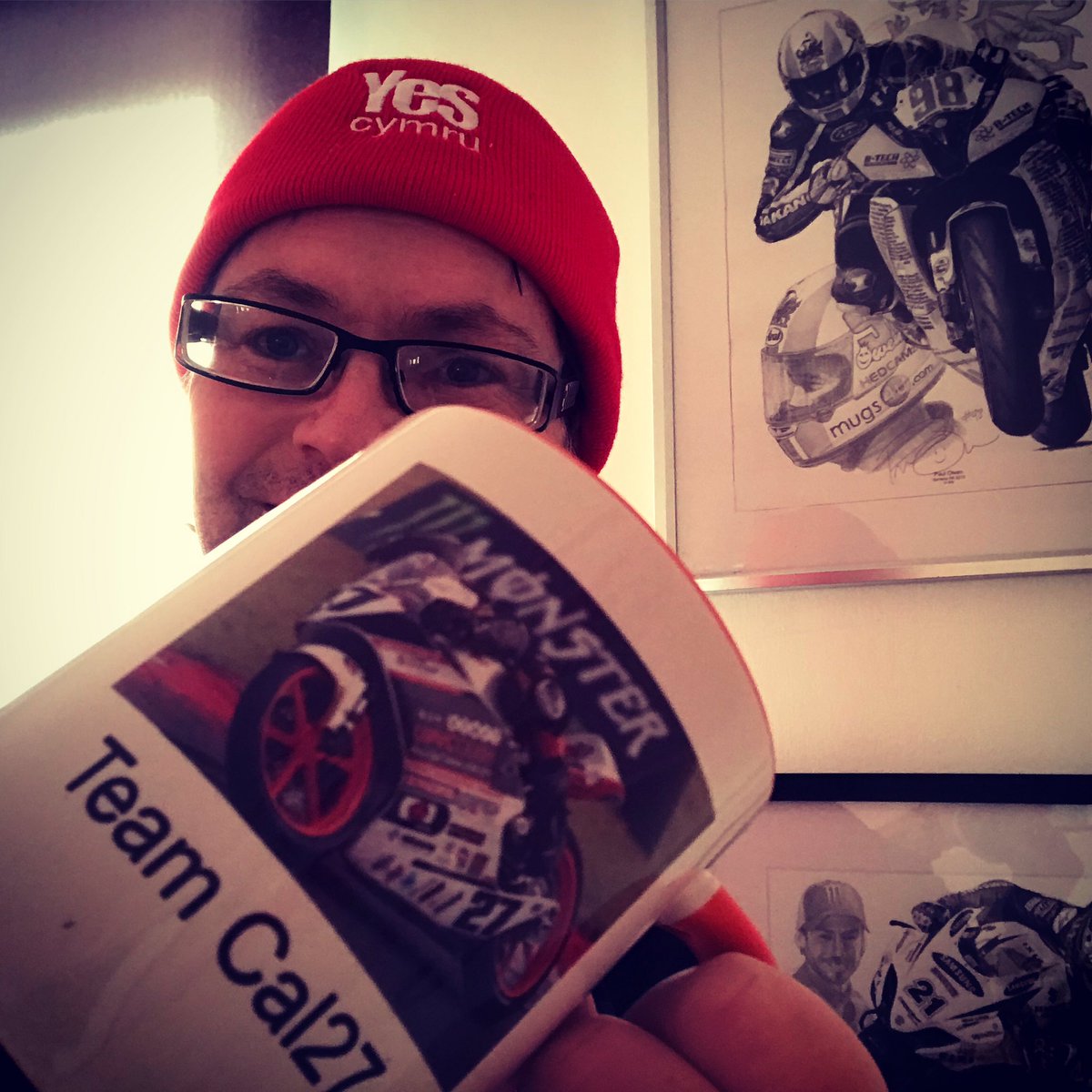 Honoured to #sponsor <a href="/CalumBeach127/">Calum Beach</a> from #Abergele for the #2021 season through <a href="/YesCymru/">YesCymru</a> Looking forward to #motorcycle #racing when it kicks off again. #BackOurSportsPeople 
Edrych ymlaen i weld Cal27 yn rasio tymor nesa ma. :) #BSB